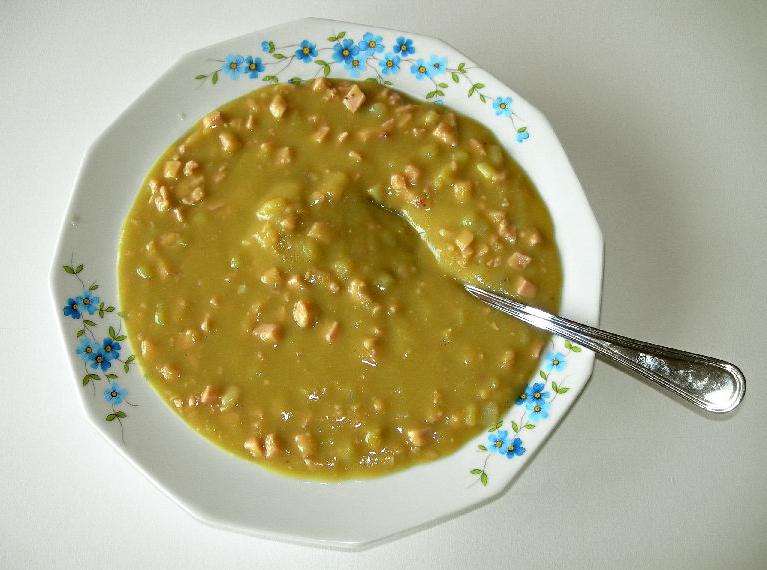 Pea soup